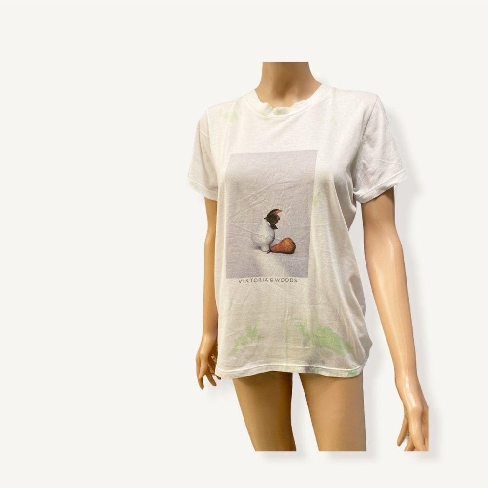 Viktoria & Woods White Graphic Short Sleeve Tee